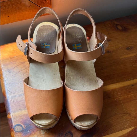 MIA Shoes - MIA sandal clogs natural color leather good condition